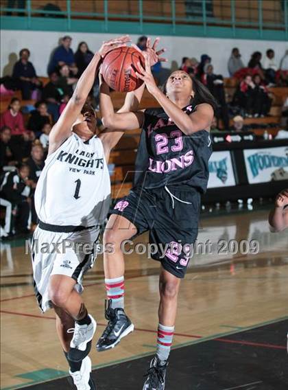 Thumbnail 2 in Potter's House Christian vs. View Park (West Coast Jamboree) photogallery.