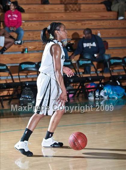 Thumbnail 2 in Potter's House Christian vs. View Park (West Coast Jamboree) photogallery.