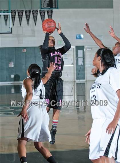Thumbnail 3 in Potter's House Christian vs. View Park (West Coast Jamboree) photogallery.