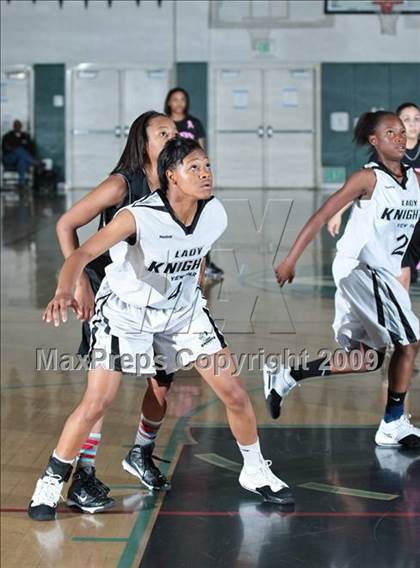 Thumbnail 3 in Potter's House Christian vs. View Park (West Coast Jamboree) photogallery.