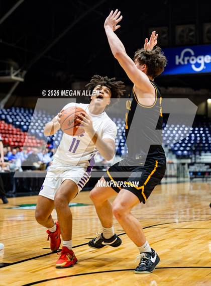 Thumbnail 1 in Centerville @ Pickerington Central (OHSAA DI Regional Semifinals) photogallery.