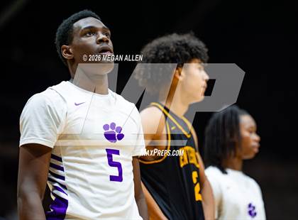 Thumbnail 2 in Centerville @ Pickerington Central (OHSAA DI Regional Semifinals) photogallery.
