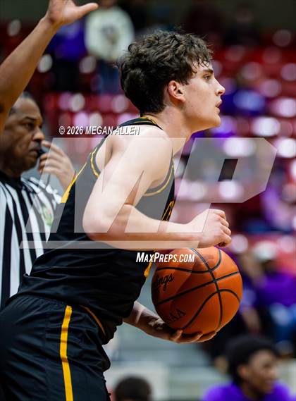 Thumbnail 1 in Centerville @ Pickerington Central (OHSAA DI Regional Semifinals) photogallery.