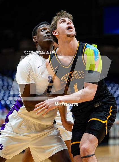 Thumbnail 2 in Centerville @ Pickerington Central (OHSAA DI Regional Semifinals) photogallery.