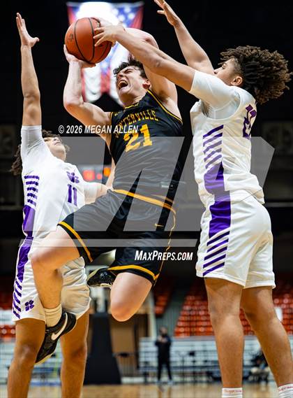 Thumbnail 2 in Centerville @ Pickerington Central (OHSAA DI Regional Semifinals) photogallery.