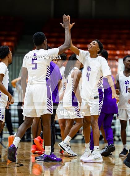 Thumbnail 3 in Centerville @ Pickerington Central (OHSAA DI Regional Semifinals) photogallery.