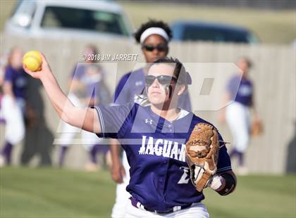 Thumbnail 2 in Hernando @ DeSoto Central photogallery.