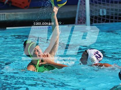 Thumbnail 2 in St. Ignatius College Preparatory vs Archie Williams (Amanda MacDonald Tournament) photogallery.