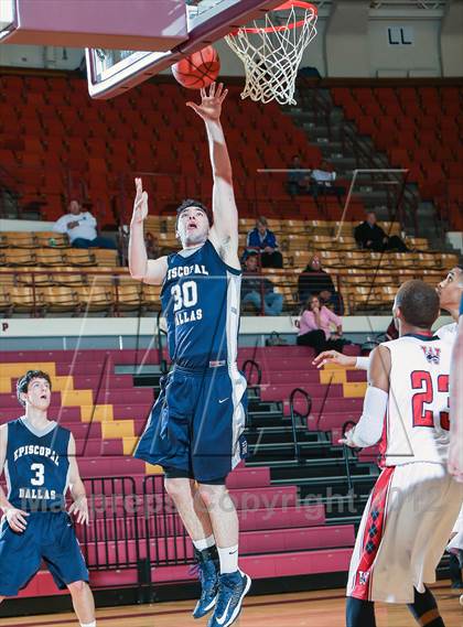 Thumbnail 2 in Episcopal School of Dallas vs. Wichita Falls (Fantasy of Lights) photogallery.