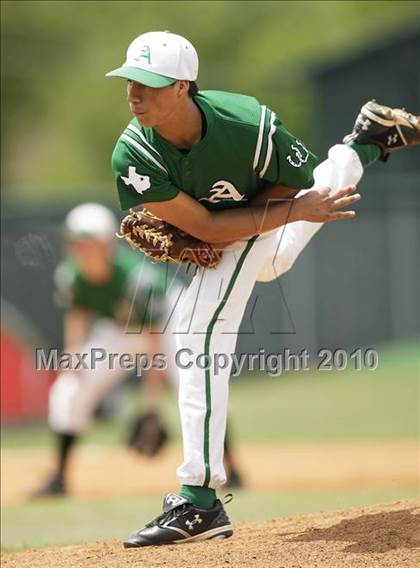 Thumbnail 2 in Arlington @ South Grand Prairie photogallery.