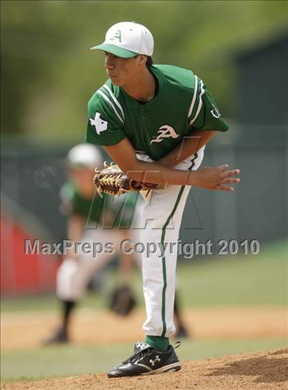Thumbnail 3 in Arlington @ South Grand Prairie photogallery.