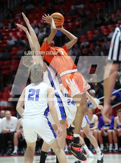 Thumbnail 1 in Skyridge vs. Pleasant Grove (UHSAA 6A Quarterfinal) photogallery.