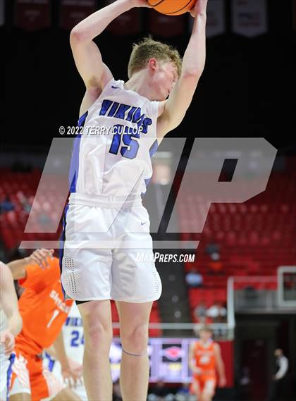 Thumbnail 3 in Skyridge vs. Pleasant Grove (UHSAA 6A Quarterfinal) photogallery.