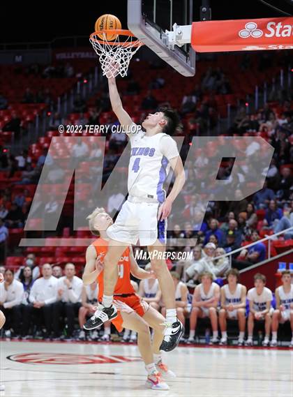 Thumbnail 2 in Skyridge vs. Pleasant Grove (UHSAA 6A Quarterfinal) photogallery.