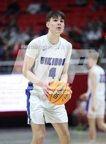 Thumbnail 3 in Skyridge vs. Pleasant Grove (UHSAA 6A Quarterfinal) photogallery.