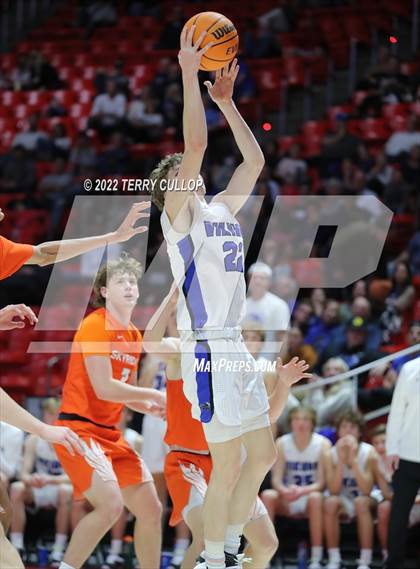 Thumbnail 3 in Skyridge vs. Pleasant Grove (UHSAA 6A Quarterfinal) photogallery.