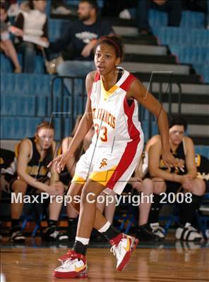 Thumbnail 2 in Del Oro vs. St. Francis (Hoops for Homeless Families Classic) photogallery.