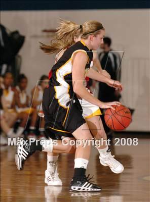 Thumbnail 1 in Del Oro vs. St. Francis (Hoops for Homeless Families Classic) photogallery.