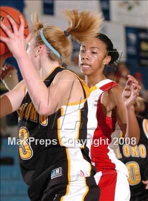 Thumbnail 2 in Del Oro vs. St. Francis (Hoops for Homeless Families Classic) photogallery.