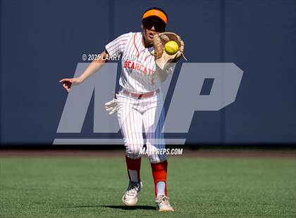 Thumbnail 2 in San Mateo vs. Hillsdale (CIF CCS Division 2 Final) photogallery.