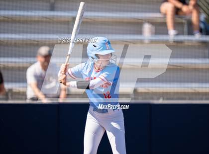 Thumbnail 1 in San Mateo vs. Hillsdale (CIF CCS Division 2 Final) photogallery.