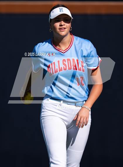 Thumbnail 1 in San Mateo vs. Hillsdale (CIF CCS Division 2 Final) photogallery.