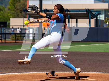 Thumbnail 2 in San Mateo vs. Hillsdale (CIF CCS Division 2 Final) photogallery.