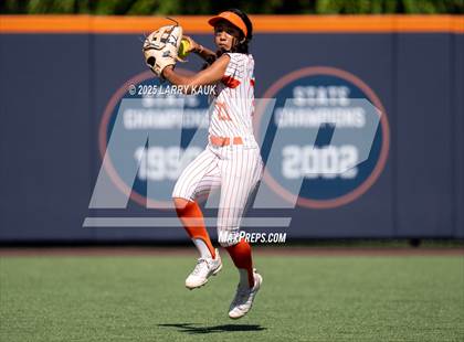 Thumbnail 3 in San Mateo vs. Hillsdale (CIF CCS Division 2 Final) photogallery.