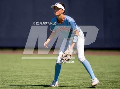 Thumbnail 2 in San Mateo vs. Hillsdale (CIF CCS Division 2 Final) photogallery.
