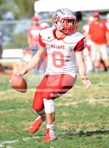 Thumbnail 1 in Mojave vs. Chadwick (CIF SS 8-Man D1 Semifinal) photogallery.
