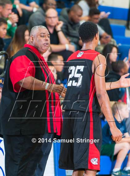 Thumbnail 3 in Cordova vs. San Ramon Valley (Prep2Prep Tip-Off Classic) photogallery.