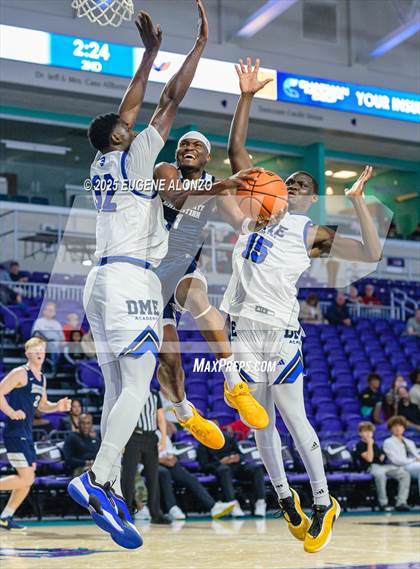 Thumbnail 2 in DME Academy vs. Dream City Christian National (City of Palms Classic) photogallery.