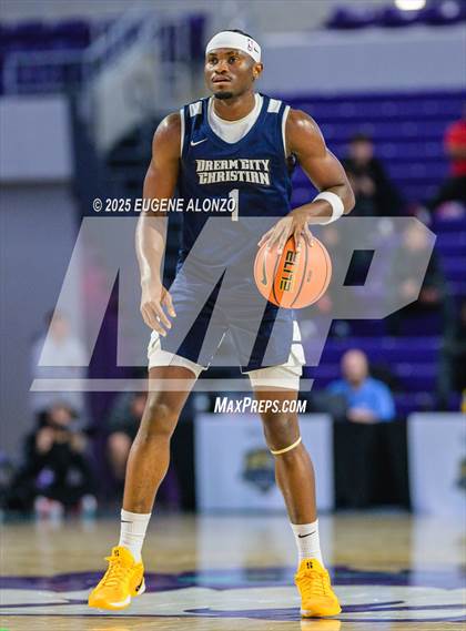 Thumbnail 3 in DME Academy vs. Dream City Christian National (City of Palms Classic) photogallery.