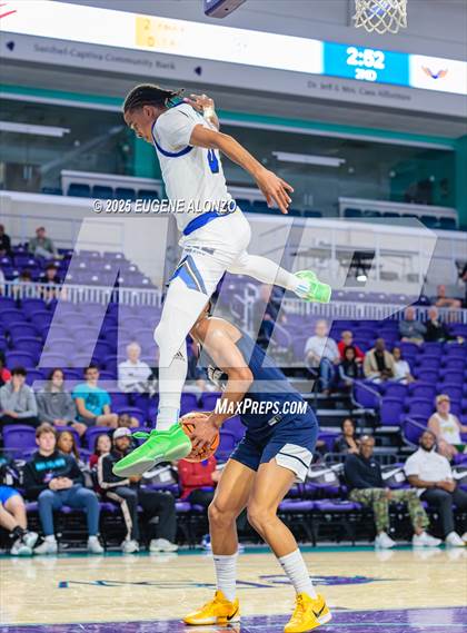 Thumbnail 1 in DME Academy vs. Dream City Christian National (City of Palms Classic) photogallery.