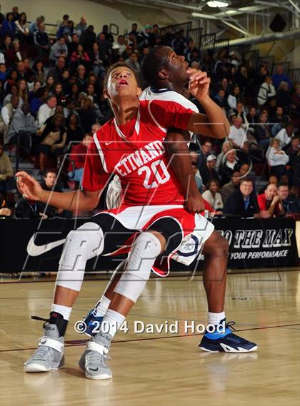 Thumbnail 3 in Sierra Canyon vs. Etiwanda (MaxPreps Holiday Classic) photogallery.