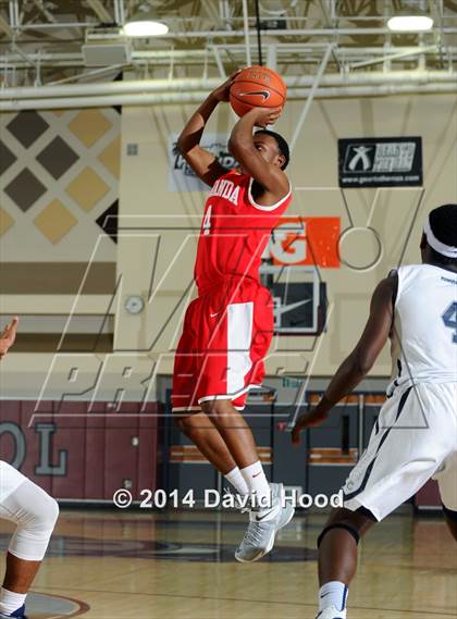 Thumbnail 2 in Sierra Canyon vs. Etiwanda (MaxPreps Holiday Classic) photogallery.