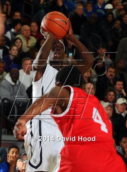 Thumbnail 1 in Sierra Canyon vs. Etiwanda (MaxPreps Holiday Classic) photogallery.