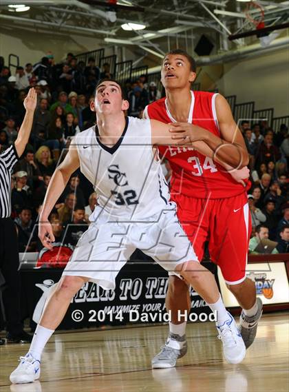 Thumbnail 2 in Sierra Canyon vs. Etiwanda (MaxPreps Holiday Classic) photogallery.