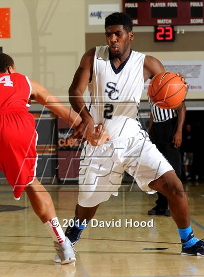 Thumbnail 3 in Sierra Canyon vs. Etiwanda (MaxPreps Holiday Classic) photogallery.