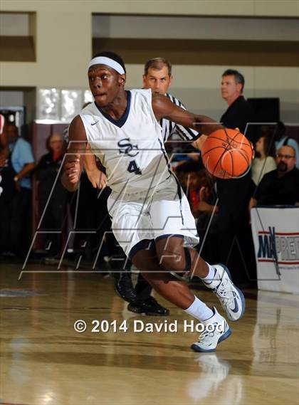 Thumbnail 1 in Sierra Canyon vs. Etiwanda (MaxPreps Holiday Classic) photogallery.