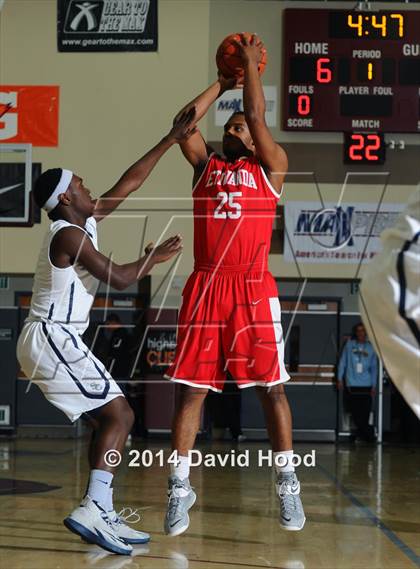 Thumbnail 2 in Sierra Canyon vs. Etiwanda (MaxPreps Holiday Classic) photogallery.