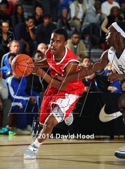 Thumbnail 1 in Sierra Canyon vs. Etiwanda (MaxPreps Holiday Classic) photogallery.