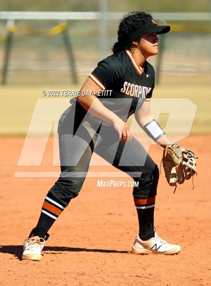 Thumbnail 2 in Coconino vs Desert Edge (Sunrise Mountain Tournament) photogallery.