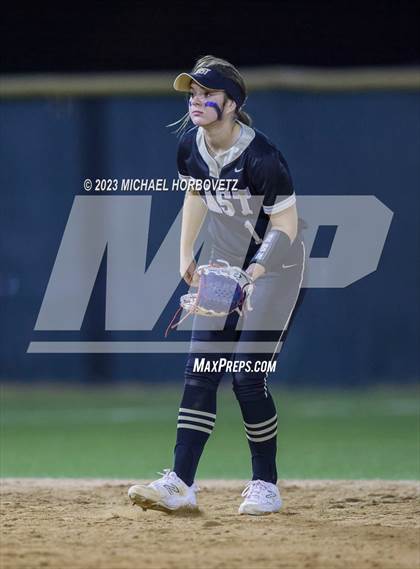 Thumbnail 3 in Plano East @ Plano West photogallery.