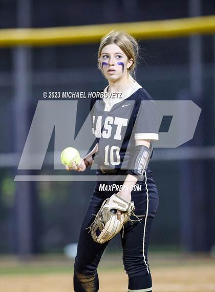 Thumbnail 1 in Plano East @ Plano West photogallery.