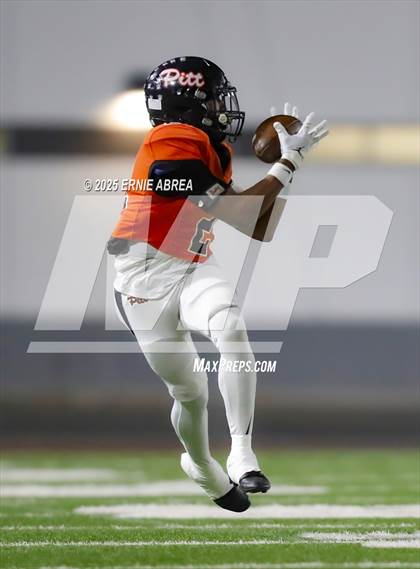 Thumbnail 2 in Cardinal Newman vs. Pittsburg (CIF NCS D1 Final) photogallery.