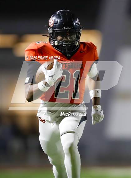 Thumbnail 2 in Cardinal Newman vs. Pittsburg (CIF NCS D1 Final) photogallery.