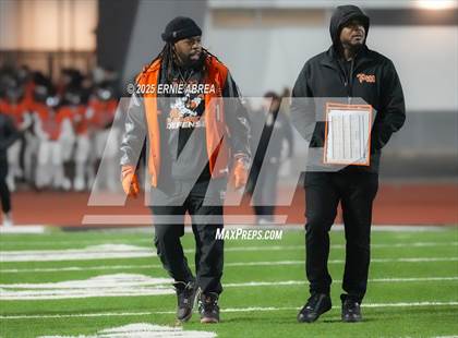 Thumbnail 3 in Cardinal Newman vs. Pittsburg (CIF NCS D1 Final) photogallery.