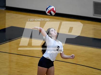 Thumbnail 1 in Brennan vs O'Connor JV photogallery.