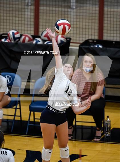 Thumbnail 2 in Brennan vs O'Connor JV photogallery.